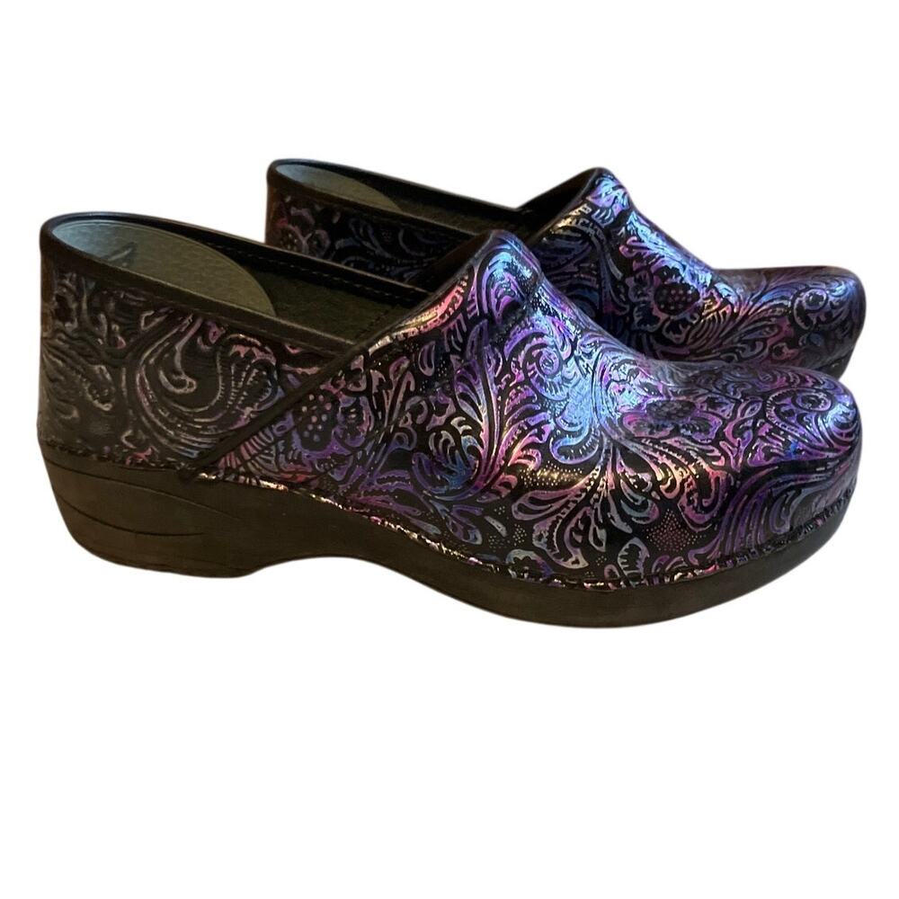 Dansko Professional XP2.0 Engraved Floral Clog Size 41 Nursing Comfort